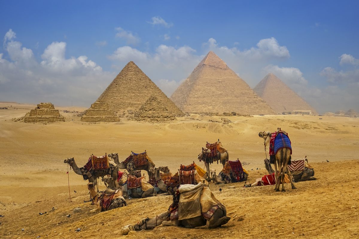Sejarah dan Asal Usul Piramida yang Terletak di Mesir