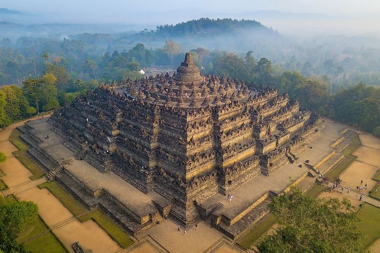 Mengenal Candi Borobudur, Candi Terbesar diDunia