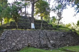 Mengenal Sejarah dan Profil Candi Kethek