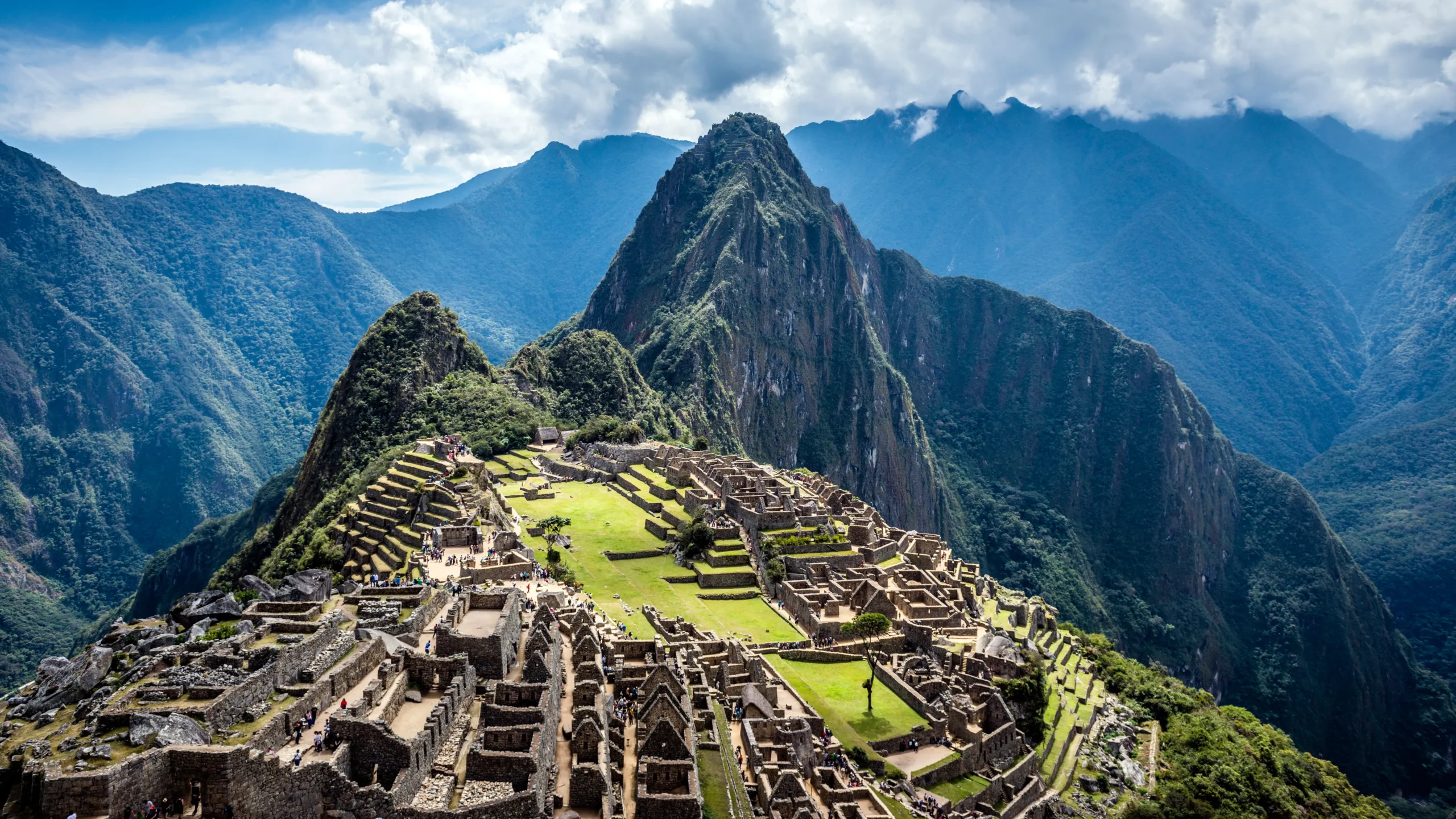 Machu Picchu, Benteng di Atas Lembah Suci