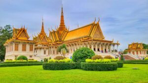 Sejarah Pembangunan Istana Kerajaan Kamboja (Khmer)