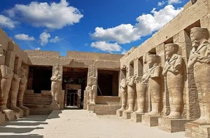 Sejarah Kuil Karnak Peninggalan Firaun