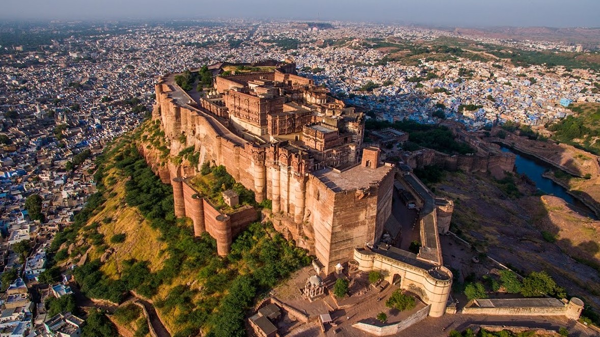 Mehrangarh Benteng Bersejarah Diatas Bukit India