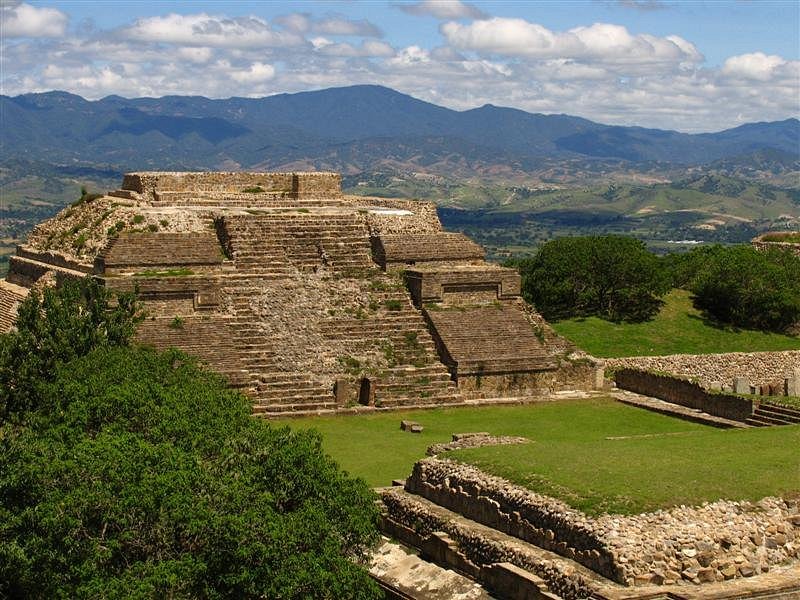 Monte Albán Situs Yang Sangat Bersejarah