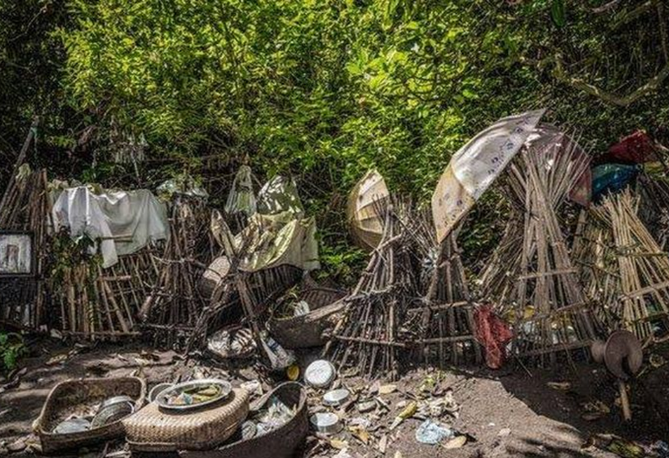 Sejarah Asal Usul Pemakaman Desa Trunyan Yang Terpopuler
