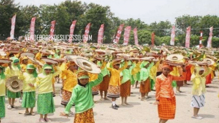 Tarian Daerah Khas Palu: Tari Mokambu